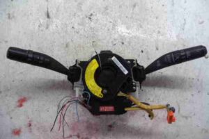 Изображение товара 29612 - 00029612 pereklyuchatel podrulevoj (strekoza) Peugeot 306