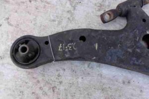 Изображение товара 29811 - 00029811 rychag perednij pravyj nizhnij BMW X3 1