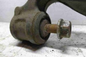 Изображение товара 29827 - 00029827 rychag perednij pravyj nizhnij Toyota Corolla 1