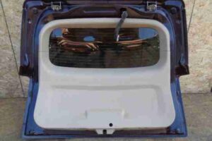 Изображение товара 29890 - 00029890 kryshka bagazhnika Pontiac Vibe 3