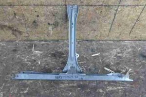 Изображение товара 29941 - 00029941 planka pod kapot Peugeot 306 2