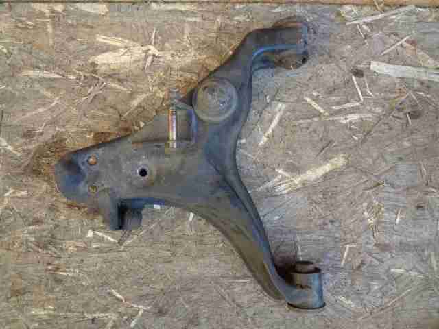 Изображение товара 30055 - 00030055 rychag perednij pravyj nizhnij Isuzu Rodeo