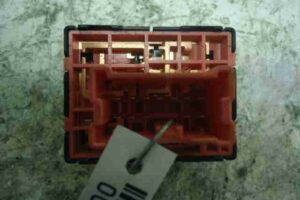 Изображение товара 30101 - 00030101 dzhojstik regulirovki zerkal 2