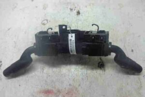 Изображение товара 30304 - 00030304 pereklyuchatel podrulevoj (strekoza) Renault Sandero 3