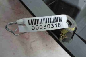 Изображение товара 30318 - 00030318 fonar kryla levyj Renault Sandero 2