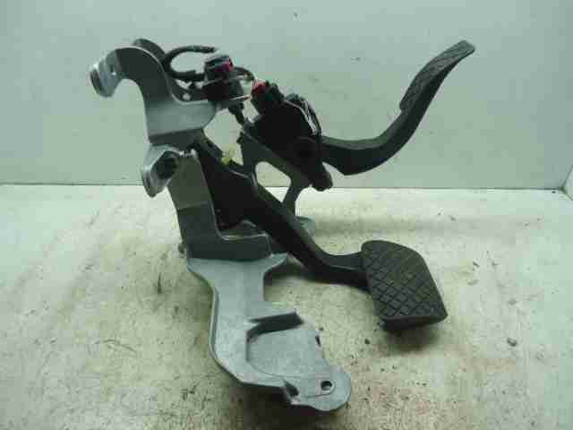 Изображение товара 30327 - 00030327 pedal gaza