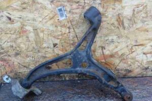 Изображение товара 30421 - 00030421 rychag perednij pravyj nizhnij Ford Escort 1