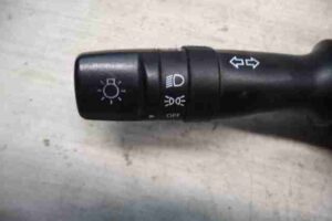 Изображение товара 30505 - 00030505 pereklyuchatel podrulevoj (strekoza) Audi TT 1