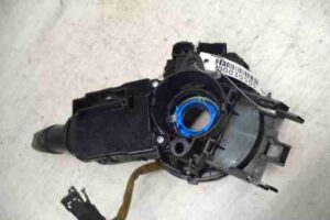 Изображение товара 30505 - 00030505 pereklyuchatel podrulevoj (strekoza) Audi TT 2