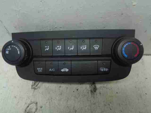 Изображение товара 30625 - 00030625 pereklyuchatel otopitelya Renault Sandero