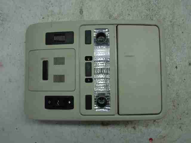 Изображение товара 30882 - 00030882 plafon Audi Q7