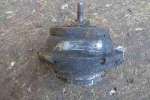 Изображение товара 30902 - 00030902 podushka krepleniya dvigatelya 