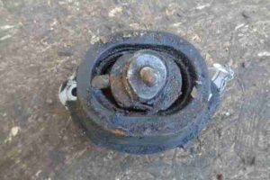 Изображение товара 30902 - 00030902 podushka krepleniya dvigatelya 2