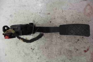 Изображение товара 31070 - 00031070 pedal gaza 2