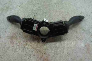 Изображение товара 31095 - 00031095 pereklyuchatel podrulevoj (strekoza) Pontiac TransSport 3