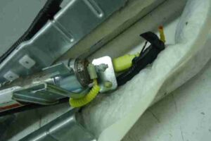 Изображение товара 31106 - 00031106 podushka bezopasnosti potolochnaya levaya Peugeot 207 2