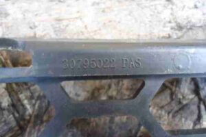 Изображение товара 31160 - 00031160 zaglushka (reshetka) v bamper 2