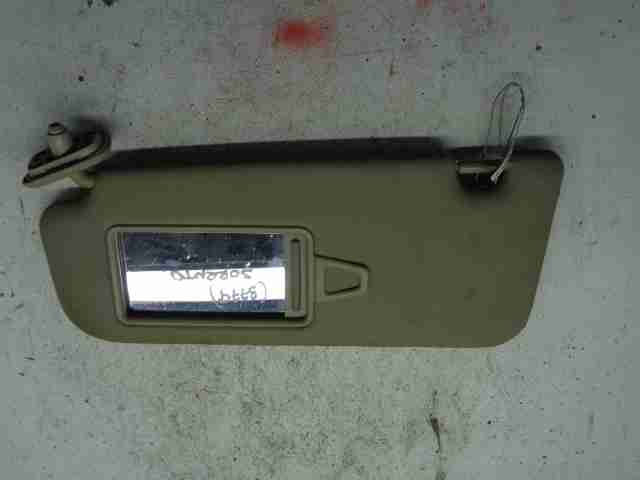 Изображение товара 31241 - 00031241 kozyrek solntsezaschitnyj Audi TT