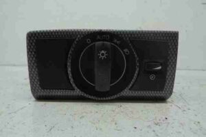 Изображение товара 31489 - 00031489 pereklyuchatel sveta Opel Omega