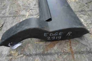 Изображение товара 31498 - 00031498 porog plastikovyj pravyj Ford Kuga 3