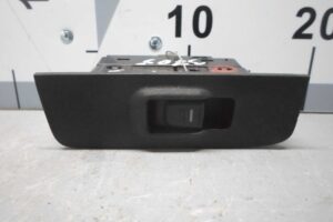 Изображение товара 31544 - 00031544 knopka steklopodemnika 2