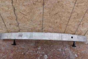 Изображение товара 31637 - 00031637 usilitel bampera perednij Ford Transit Connect