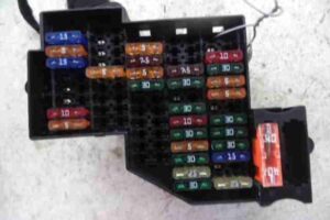 Изображение товара 31658 - 00031659 blok predokhranitelej Toyota Corolla Verso 1