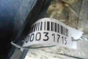 Изображение товара 31715 - 00031715 porog plastikovyj levyj Peugeot 406 2