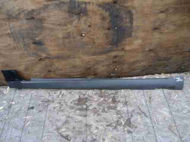 Изображение товара 31715 - 00031715 porog plastikovyj levyj Peugeot 406