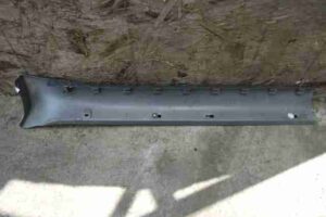 Изображение товара 31754 - 00031754 porog plastikovyj levyj Audi 80 2