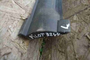 Изображение товара 31967 - 00031967 porog plastikovyj levyj Volkswagen Amarok 2