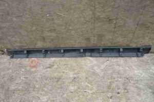 Изображение товара 31967 - 00031967 porog plastikovyj levyj Volkswagen Amarok