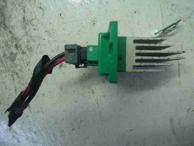 Изображение товара 31999 - 00031999 rezistor otopitelya Audi TT