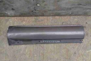 Изображение товара 32058 - 00032058 porog plastikovyj pravyj BMW 7 Series 1