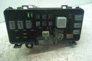 Изображение товара 32303 - 00032303 blok predokhranitelej Volkswagen Amarok 3