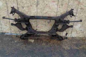 Изображение товара 32352 - 00032352 balka zadnyaya Peugeot 306 1