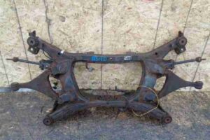 Изображение товара 32352 - 00032352 balka zadnyaya Peugeot 306