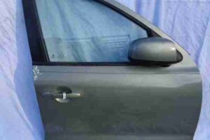 Изображение товара 32648 - 00032648 dver perednyaya pravaya 