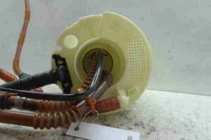 Изображение товара 32755 - 00032755 datchik urovnya topliva Toyota Corolla Matrix 1