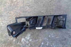 Изображение товара 32766 - 00032766 kronshtejn zadnego bampera Ford Sierra 1