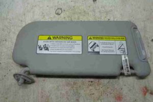 Изображение товара 32981 - 00032981 kozyrek solntsezaschitnyj Mercedes CLA 2