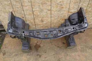 Изображение товара 33010 - 00033010 perednyaya chast kuzova Pontiac Vibe