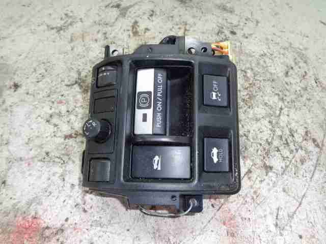 Изображение товара 33111 - 00033111 knopka salona