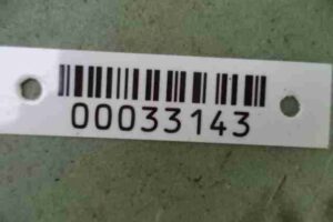 Изображение товара 33143 - 00033143 amortizator kryshki bagazhnika Ford Escort 2