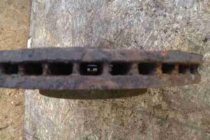 Изображение товара 33263 - 00033263 disk tormoznoj perednij Renault Sandero 3