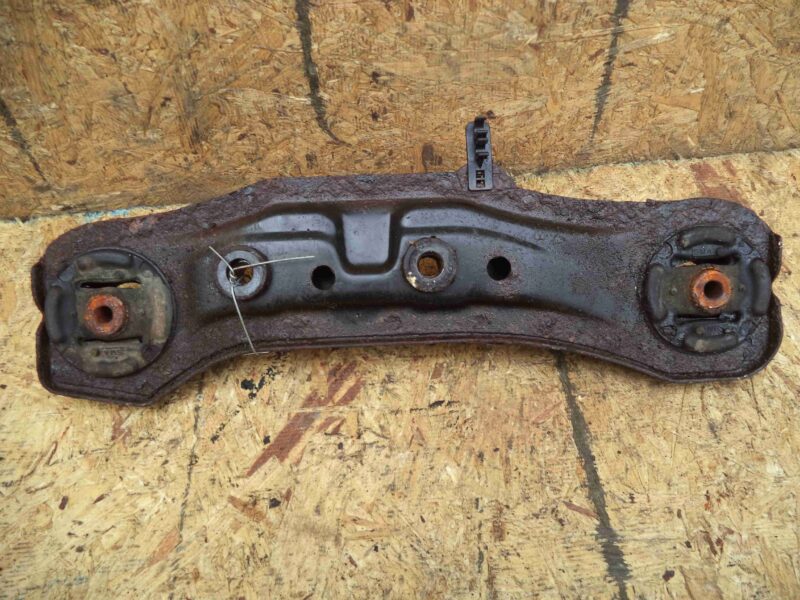 Изображение товара 33267 - 00033267 kronshtejn zadnego reduktora Renault Sandero