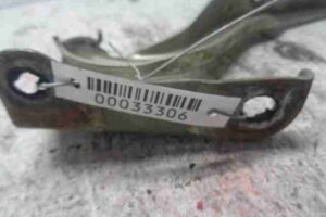 Изображение товара 33306 - 00033306 petlya kapota levaya Renault Sandero 1