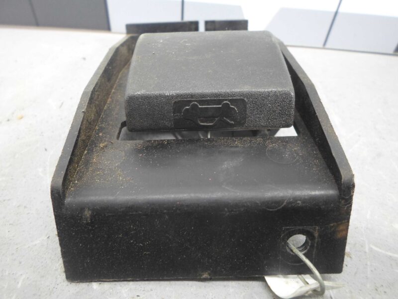 Изображение товара 33351 - 00033351 ruchka otkryvaniya kapota