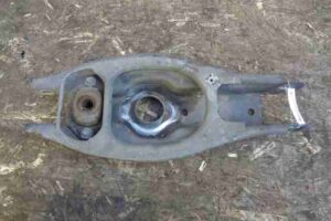 Изображение товара 33384 - 00033384 rychag zadnij levyj 