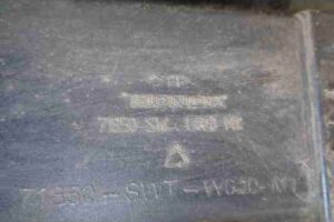 Изображение товара 33412 - 00033412 porog plastikovyj levyj Renault Sandero 2